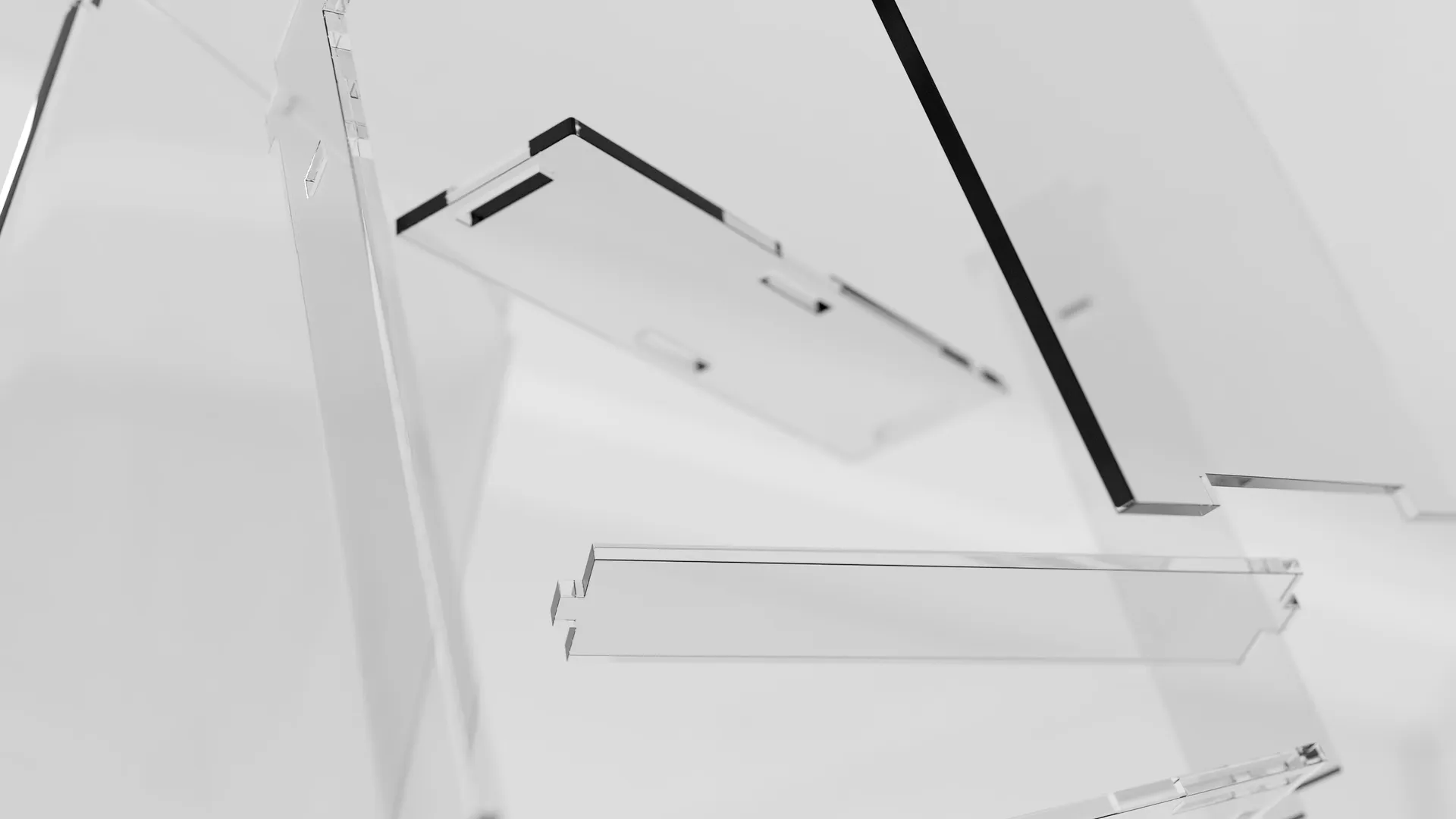 Maßgefertigte Plexiglas-Vitrinen für gegradete Module